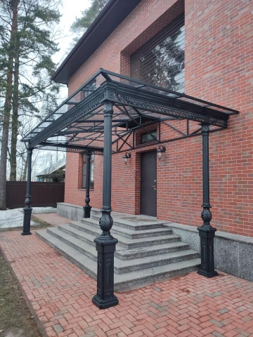 Naves s kolonnami. krysha polikarbonat (14).jpg