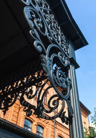 Kozyrek Nizhniy Novgorod kafe Gus v yablokakh (11).jpg