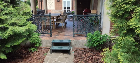 Chugunnyye stupeni na terrasu (5).jpg